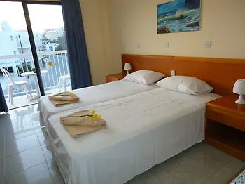 Marisa Hotel Apartments Ajia Napa Cypr