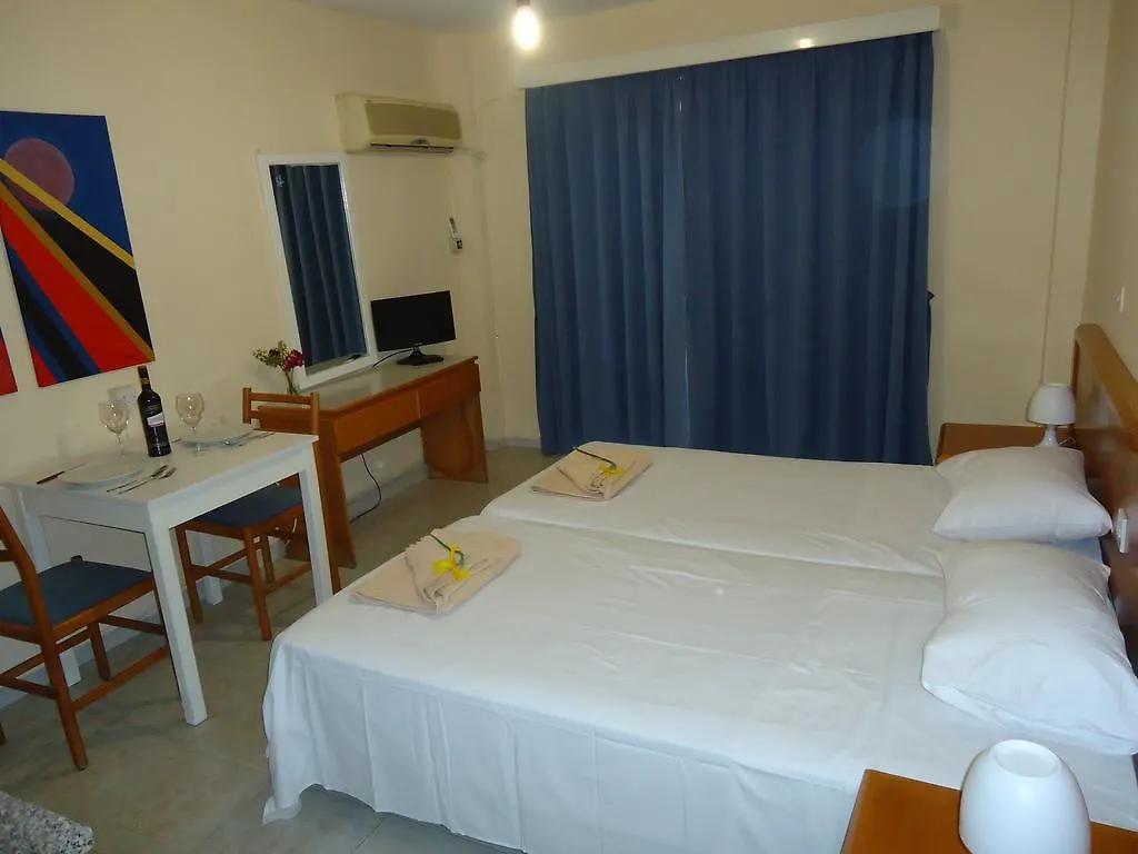 Marisa Hotel Apartments Ajia Napa Cypr