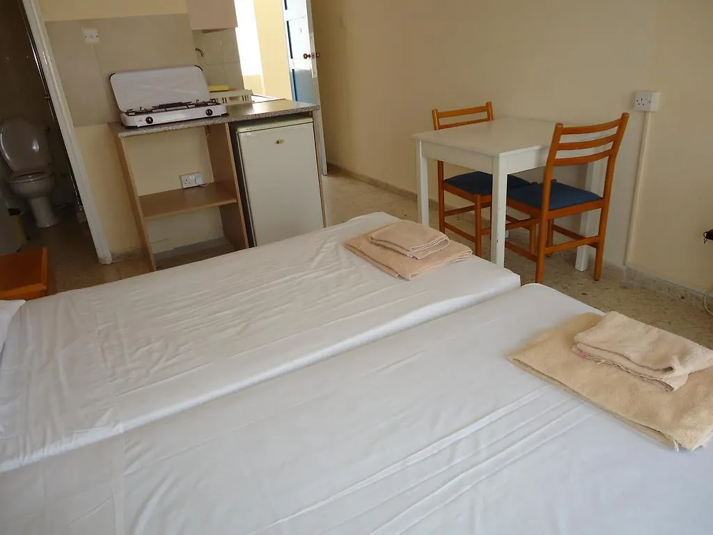 Marisa Hotel Apartments Ajia Napa Cypr