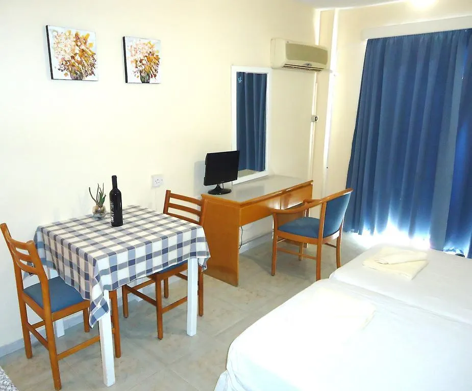 Marisa Hotel Apartments Ajia Napa 2*,  Cypr