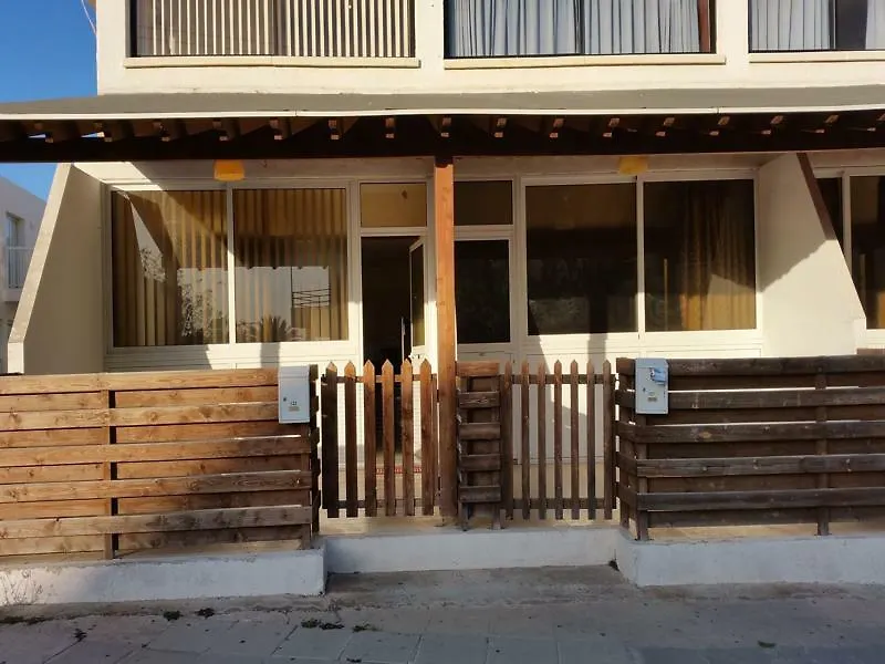 Hotel apartamentowy Marisa Hotel Apartments Ajia Napa