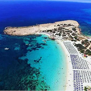 Dome Marina & Hotel