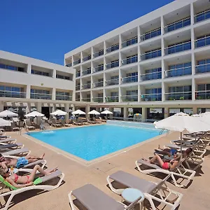 Hotel Nelia Gardens